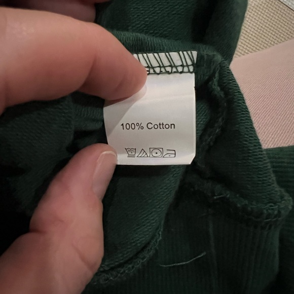 🐝 Bee Kind Emerald Crew Neck Sweatshirt - Picture 4 of 5